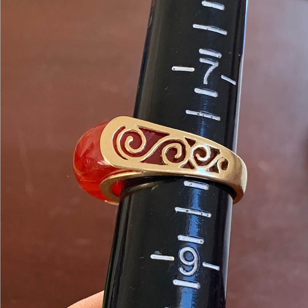14kt yellow gold Red Jade Ring - Picture 6 of 11
